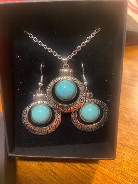 Turquoise Stone Pendant and Earring Set - Blue Silver-Tone